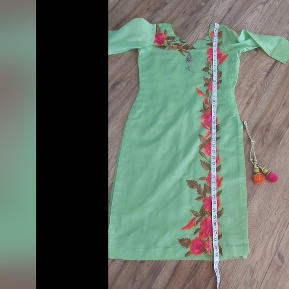 Ethnic  Indian wear - Picture 8 of 12